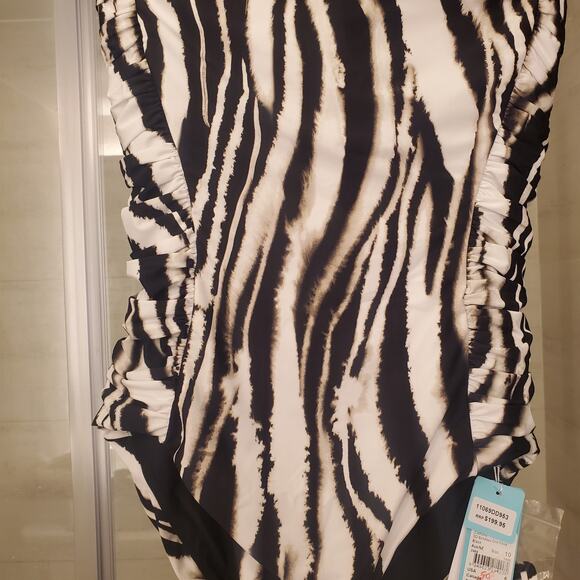 Seafolly Women's DD Cup Bandeau One Piece Swimsuit Zebra Ruched US 6 NWT NEW - Picture 16 of 16
